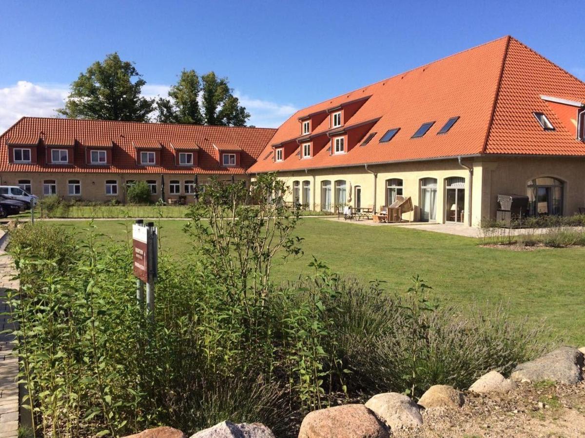 Die Remise Rembrandt Re-15 Stolpe auf Usedom Buitenkant foto
