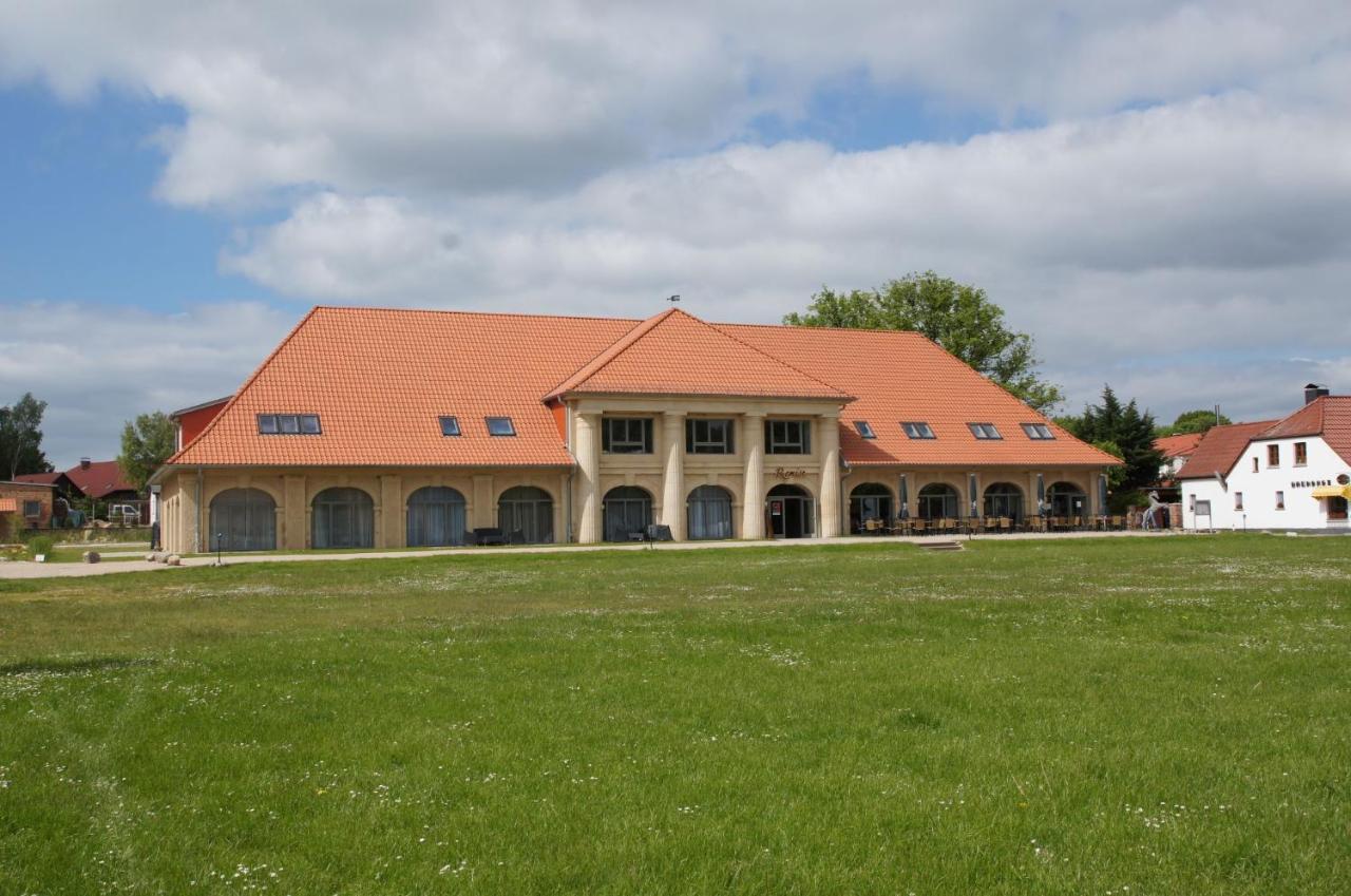 Die Remise Rembrandt Re-15 Stolpe auf Usedom Buitenkant foto